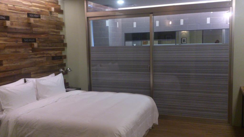 นัมเบอร์ไนน์ โฮเต็ล Hotel เจียวซี ภายนอก รูปภาพ