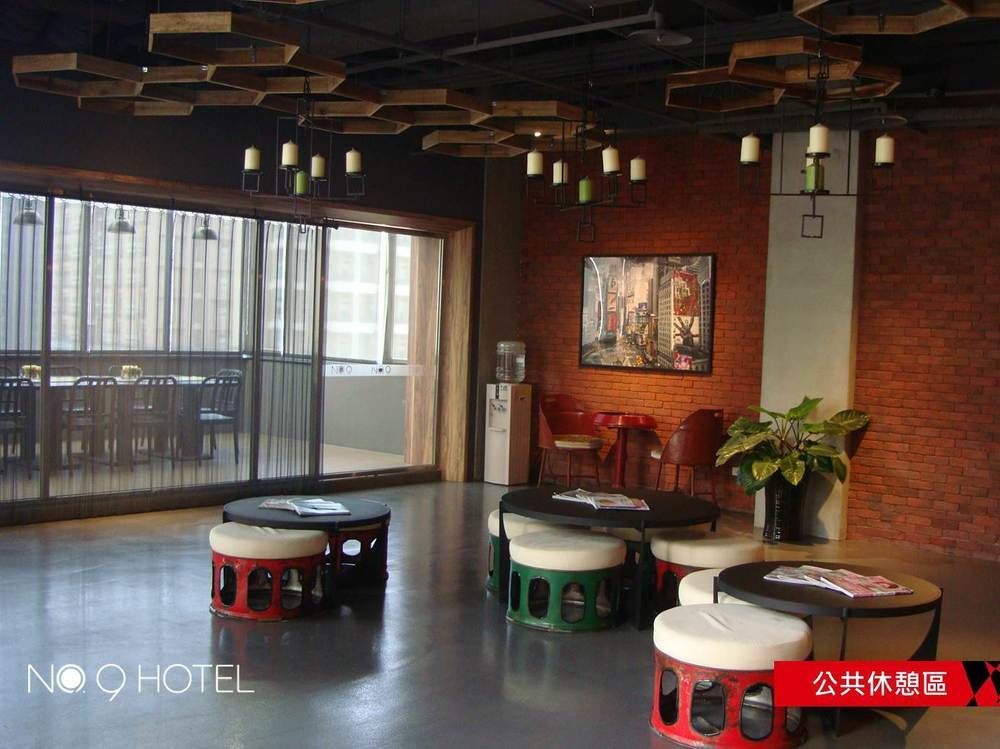 นัมเบอร์ไนน์ โฮเต็ล Hotel เจียวซี ภายนอก รูปภาพ