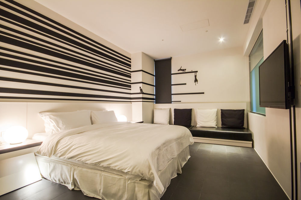 นัมเบอร์ไนน์ โฮเต็ล Hotel เจียวซี ภายนอก รูปภาพ
